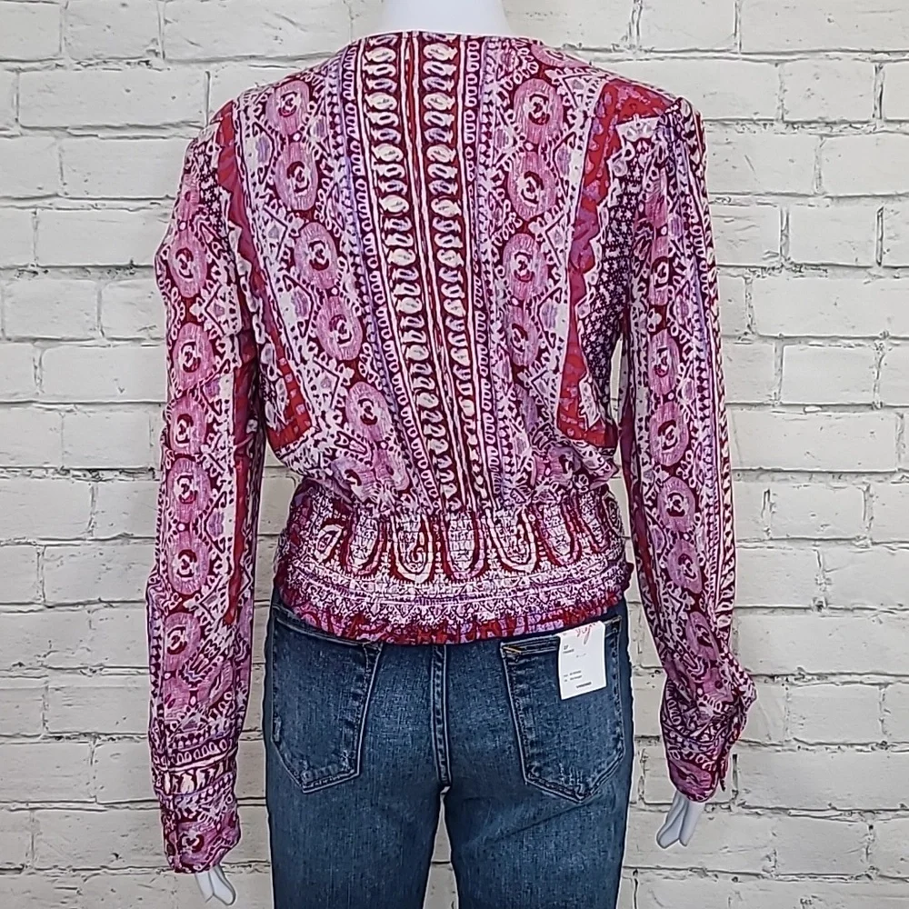 Free People Wild & Free Long Sleeve VNeck Cropped Paisley Print Blouse Red/White